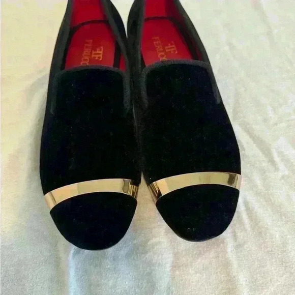 Ferucci black slipper loafers size 8